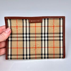 Burberry Book / Planner / Passport Holder Notebook Cover Haymarket Check